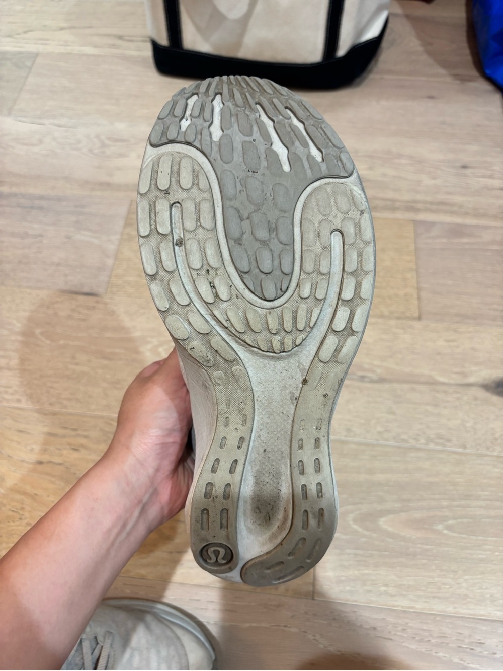 Lululemon Men's Lightweight Neutral-White Running split shift Shoes - Picture 4 of 7